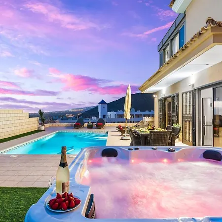 Torviscas Sunset Villa 4 Rooms With Air-Conditioning & Private Jacuzzi