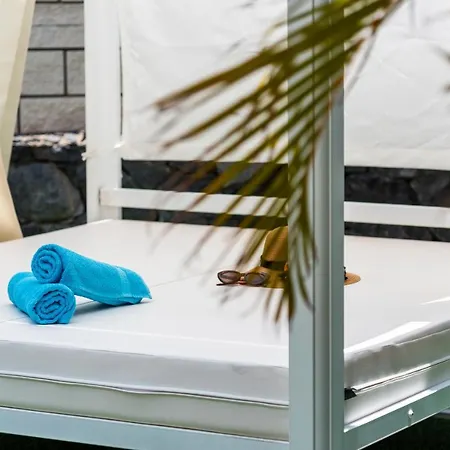 Villa Torviscas Sunset 4 With Air-conditioning & Private Jacuzzi