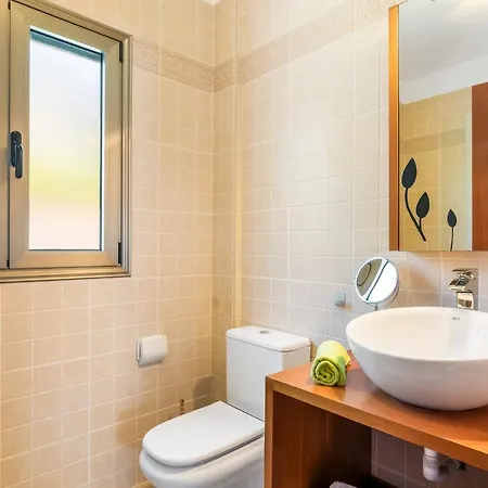 Torviscas Sunset 4 With Air-conditioning & Private Jacuzzi