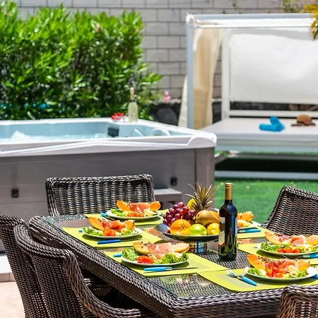 Torviscas Sunset 4 With Air-conditioning & Private Jacuzzi Costa Adeje
