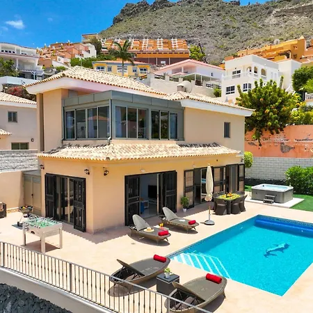 Villa Torviscas Sunset 4 With Air-conditioning & Private Jacuzzi